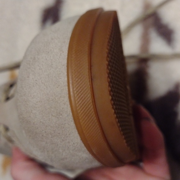 Sorel Tan suede shoes - Picture 5 of 5